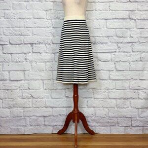 Anthropologie Kule The Flared Skirt in Navy Blue & Cream